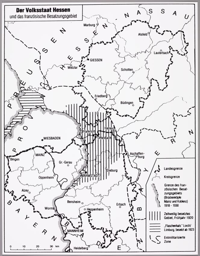 Karte: Das Staatsgebiet des Volksstaats Hessen und die französische Besatzungszone.