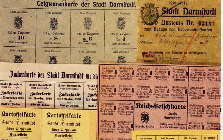 Chronik Hessens 1916: Frauen sollen an die deutsche Heimatfront - SPD: Wege zum Frieden suchen!
