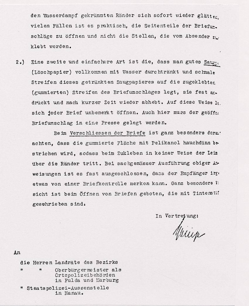 Rundschreiben der Staatspolizeistelle Kassel an die Landräte, Oberbürgermeister in Fulda und Marburg, Staatspolizei-Aussenstelle in Hanau mit Hinweisen zum unauffälligen Öffnen der beschlagnahmten Briefpost, 22. September 1935