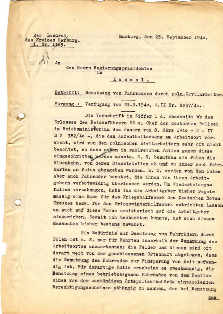 Der Landrat des Kreises Marburg an den Regierungspräsidenten in Kassel: Benutzung von Fahrrädern durch pol. Zivilarbeiter