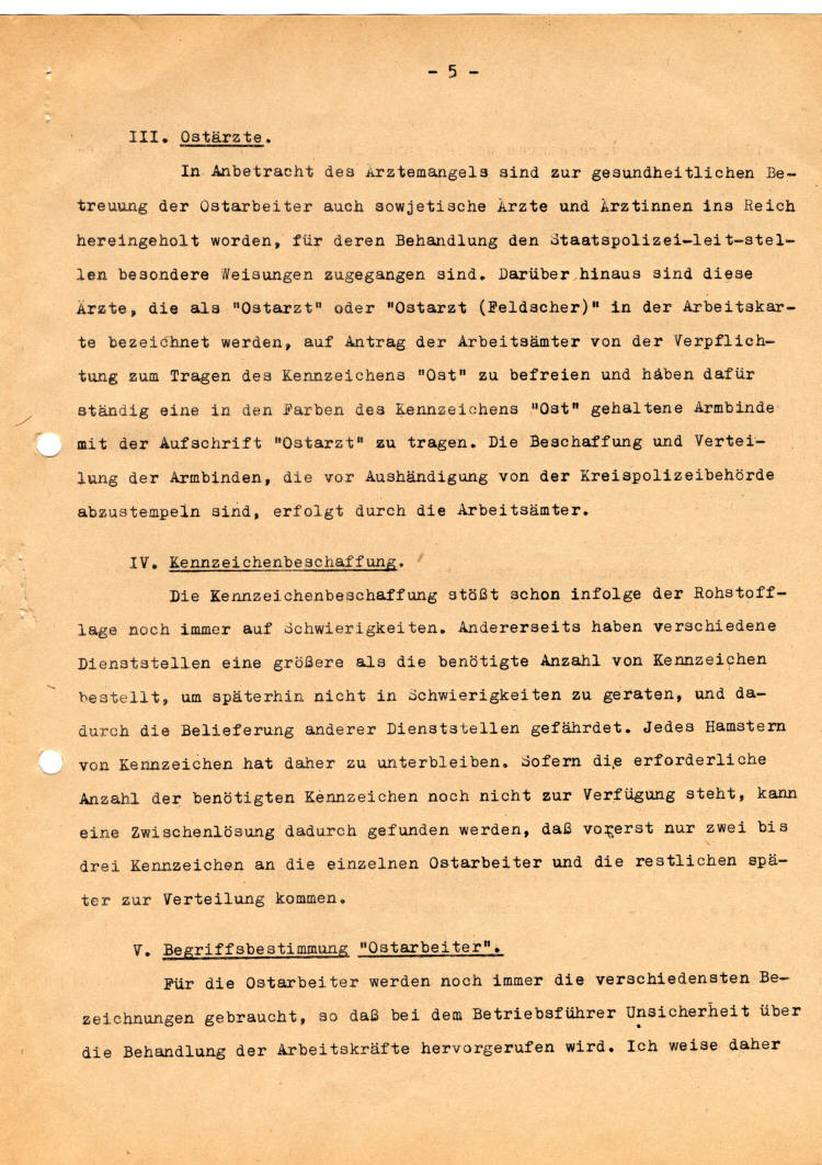 Reichsführer SS i.V. Kaltenbrunner  an die höheren Verwaltungsbehörden: Ostarbeitereinsatz, Beschränkung der Lebensführung