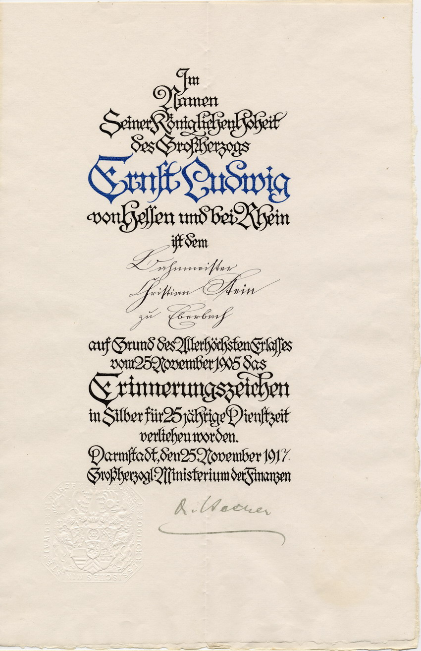 Urkunde und Ehrenabzeichen zum 25jährigen Dienstjubiläum, Darmstadt, den 25. November 1917.