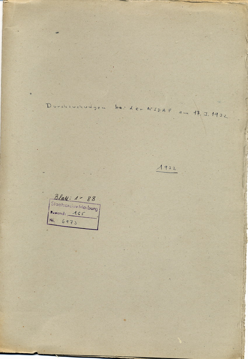 Anordnungen des Regierungspräsidenten im Namen des preußischen Minsters des Inneren bezüglich der beschlagnahmten  Gegenständen aus Haussuchungen bei NSDAP-Mitgliedern, Kassel, den 29. März 1932.
