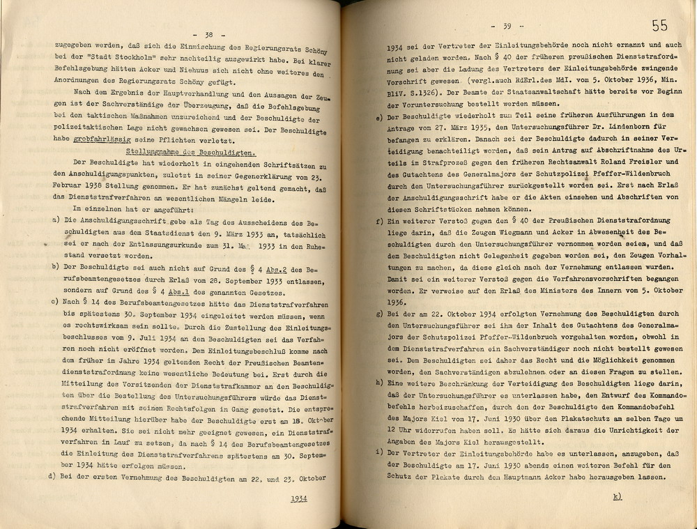 Urteil der Dienststrafkammer Berlin im Dienststrafverfahren gegen den Polizeioberst a. D. Otto Schulz, Berlin, den 19. Oktober 1938.