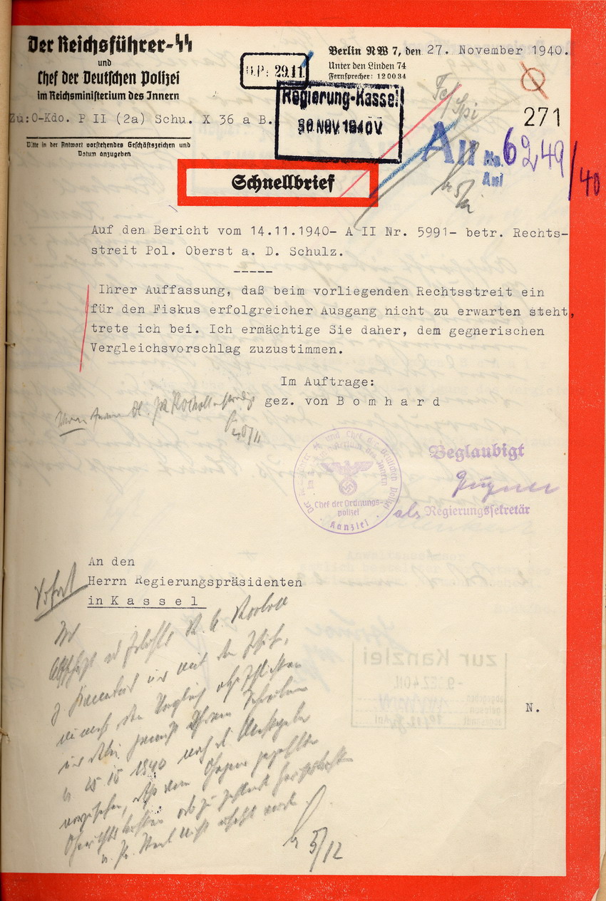 Schreiben des Reichsführers SS: Ermächtigung, dem erneuerten Vergleich im Prozess gegen den Polizei-Oberstleutnant a. D. Schulz zu zustimmen, Berlin, den 27. November 1940.