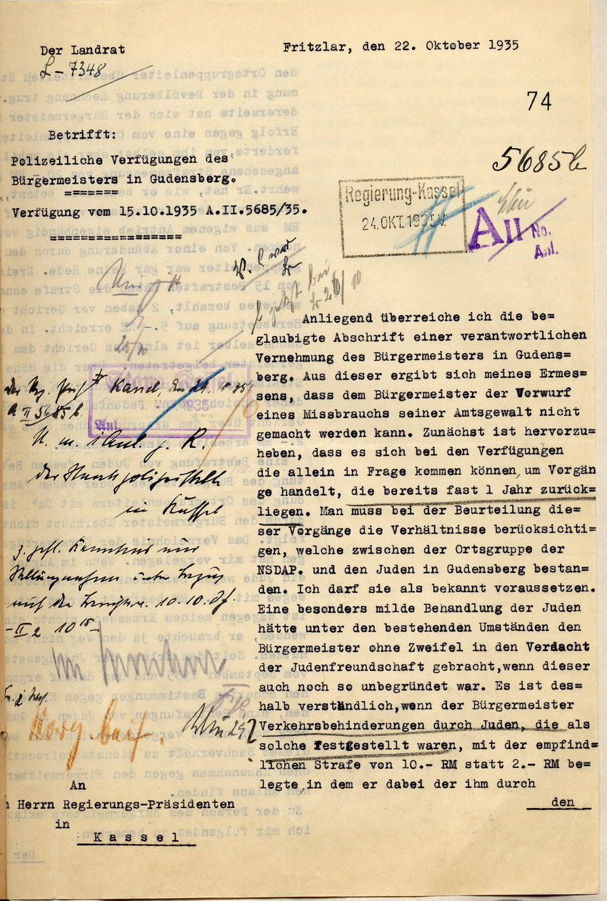 Reaktion des Landrates auf die Beschwerde gegen den Bürgermeister von Gudensberg, Adam Brede, wegen Amtsmissbrauch und Diskriminierung von jüdischen Einwohnern, Fritzlar, den 22. Oktober 1935.