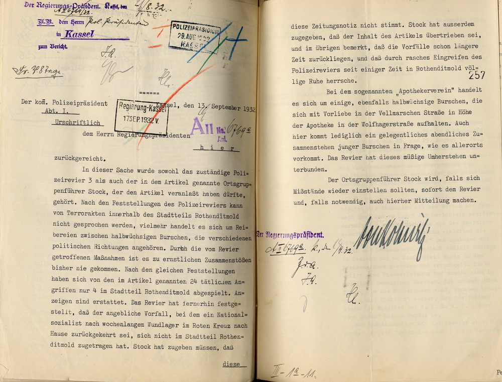 Reaktion des Polizeipräsidenten auf  den Zeitungsartikel aus der Hessischen Volkswacht "Wann wird Schluß gemacht? Rote Strolche terrorisieren die Einwohnerschaft von Rothenditmold", Kassel, den 13. September 1932.