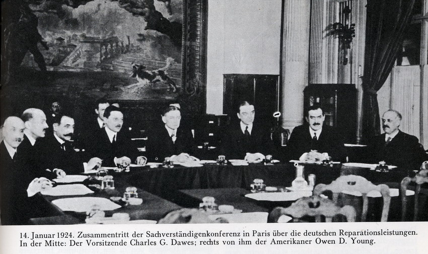 Gründe für die Annahme des Dawes-Planes. Aus einer Rede des Reichsaußenministers Gustav Stresemann vor der Arbeitsgemeinschaft deutscher Lands­mannschaften in Berlin am 14.12.1925:
