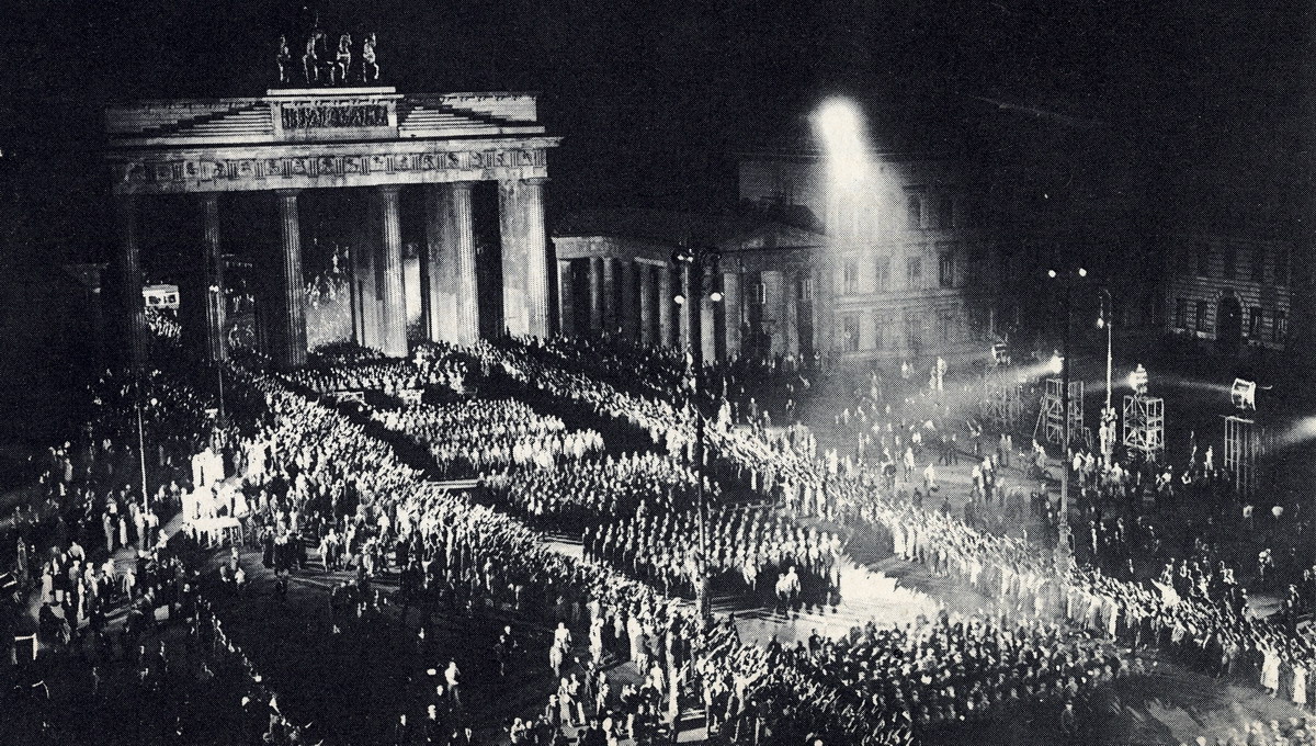 „Es ist fast wie ein Traum." Goebbels über die Ernennung Hitlers am 30.1.1933: 110 30. Januar 1933