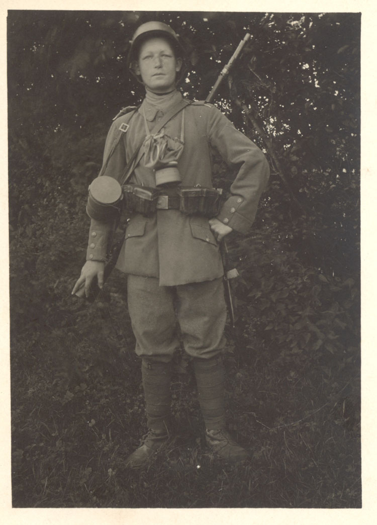 Adolf Reichwein als Soldat an der Westfront, 1917