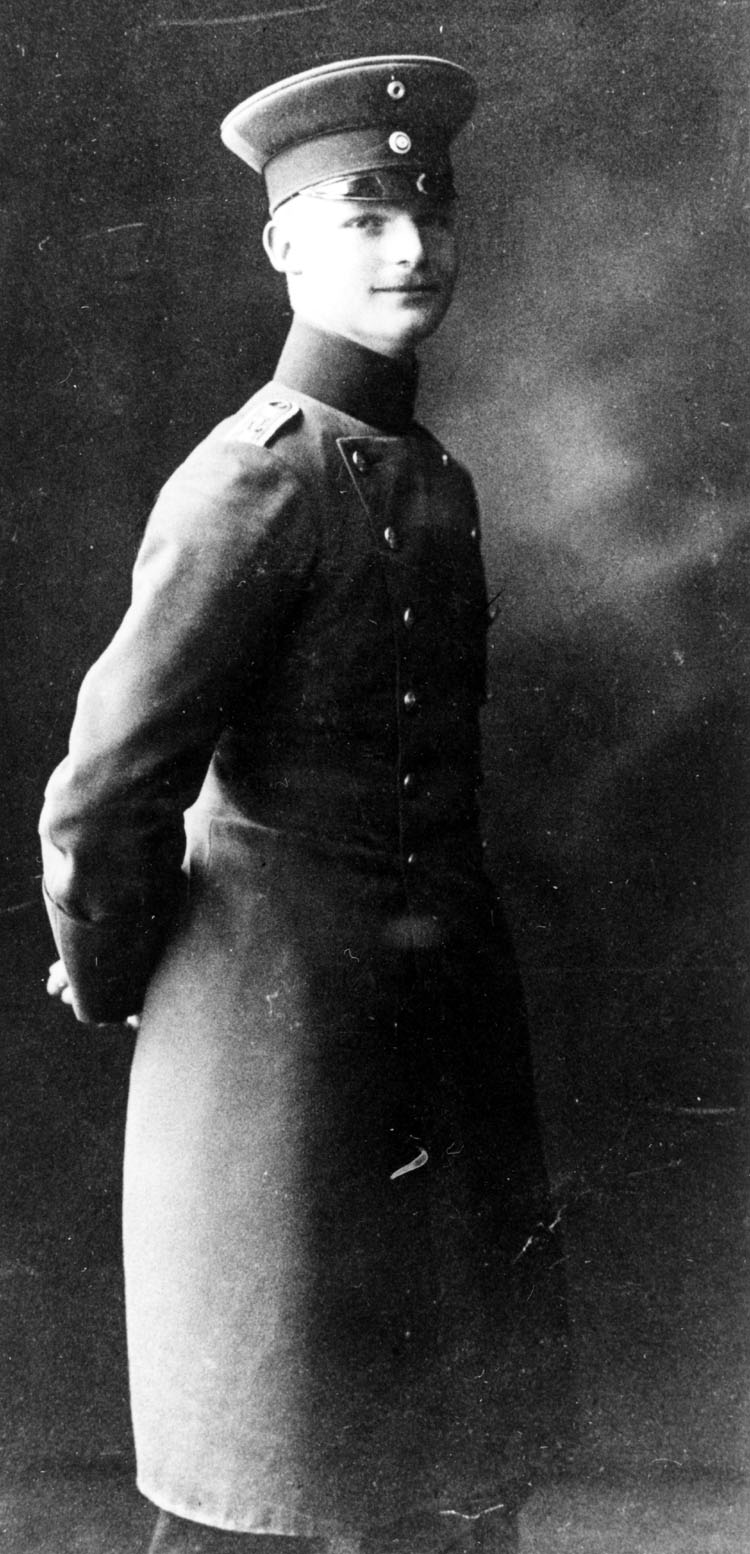 Carl Heinrich von Stülpnagel als junger Offiziersanwärter, um 1906