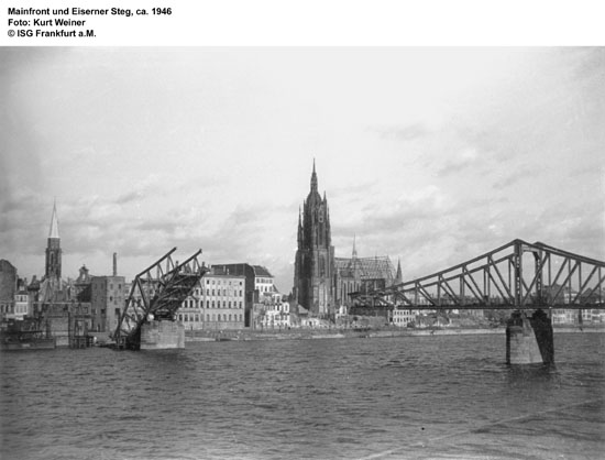 Die zerstörte Innenstadt Frankfurts bei Kriegsende