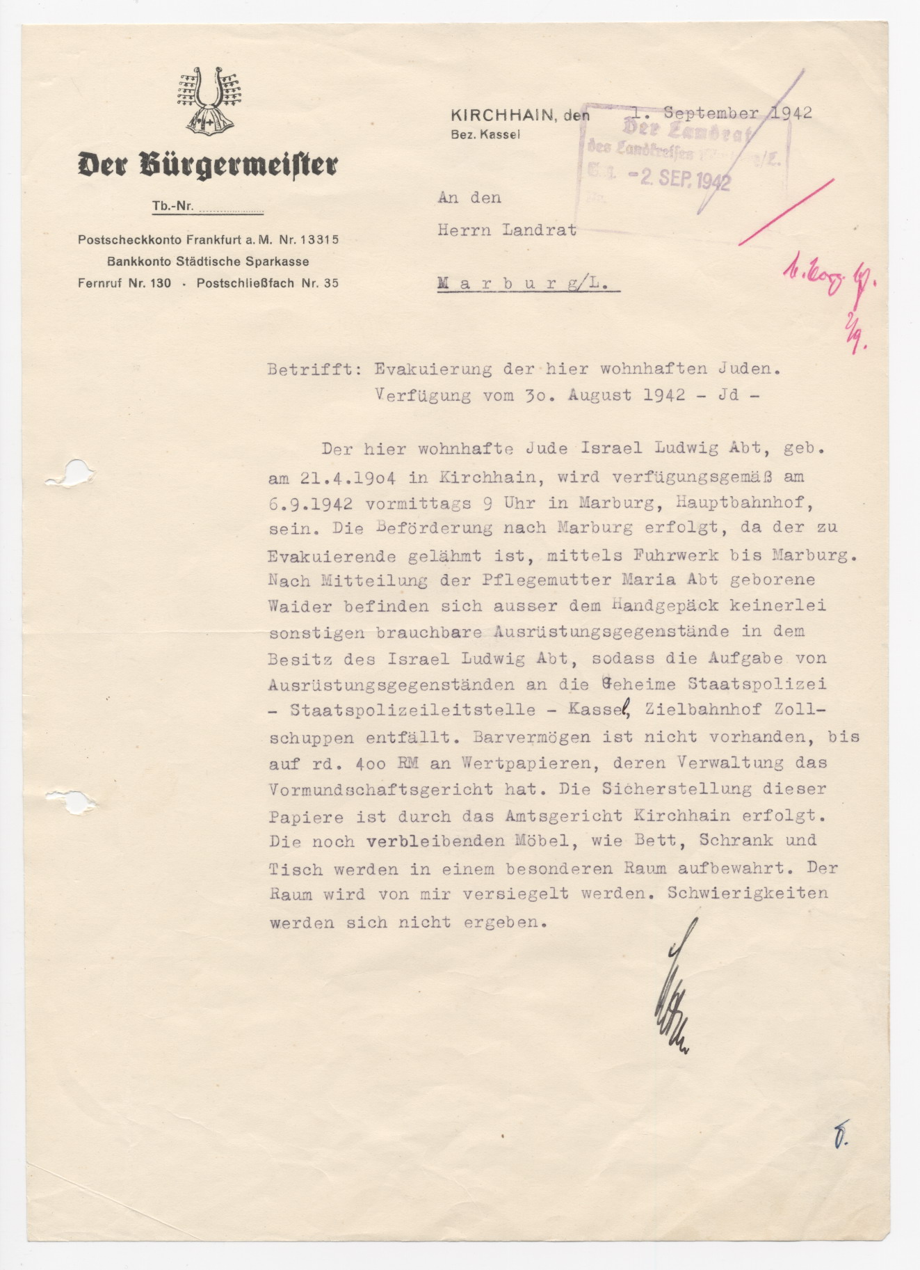 Schreiben des Kirchhainer Bürgermeisters an den Marburger Landrat, bezüglich der Deportation des gelähmten Halbjuden Israel Ludwig Abt, Kirchhain 1.9.1942