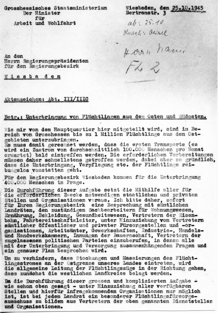 Erlaß des Groß-Hessischen Staatsministeriums vom 25. Oktober 1945 betr. Unterbringung von Flüchtlingen