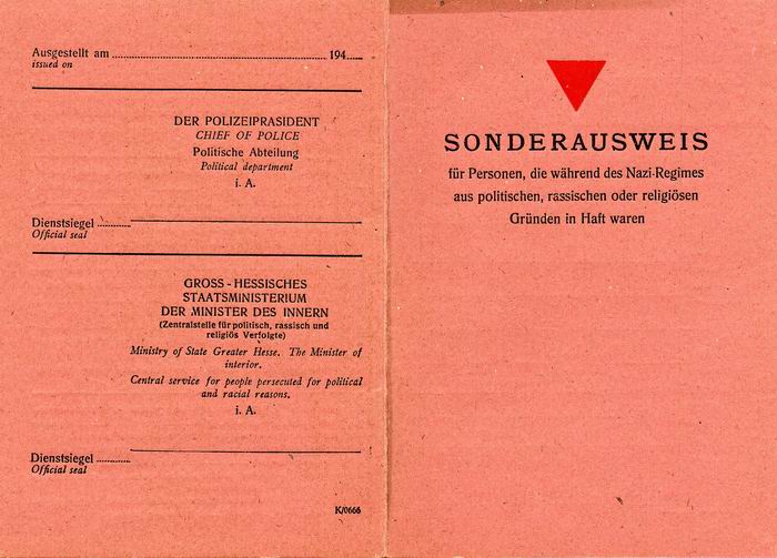Dokument: Sonderausweis für politisch, rassisch und religiös Verfolgte