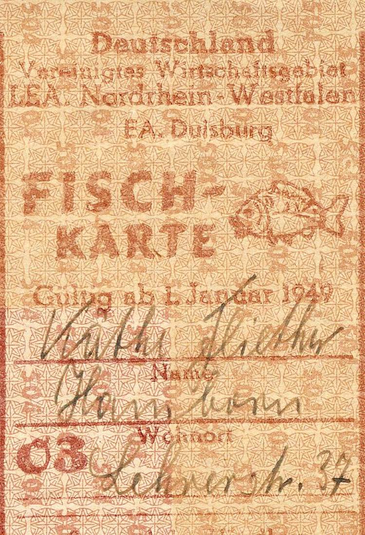 Lebensmittelkarten aus der US-Besatzungszone (Groß-Hessen) 1945/46 sowie des Vereinigten Wirtschaftsgebiets/Deutschland (Nordrhein-Westfalen) 1949