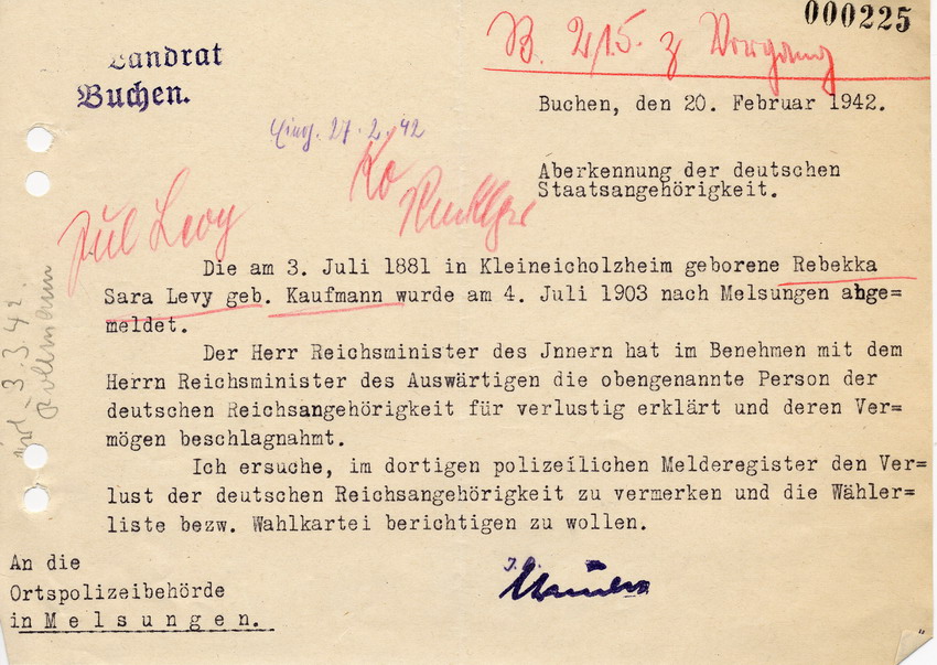 Schreiben des Landrats in Buchen an die Ortspolizeibehörde Melsungen betreffend "Aberkennung" der deutschen Staatsangehörigkeit  von Rebekka Levy, 20. Februar 1942.