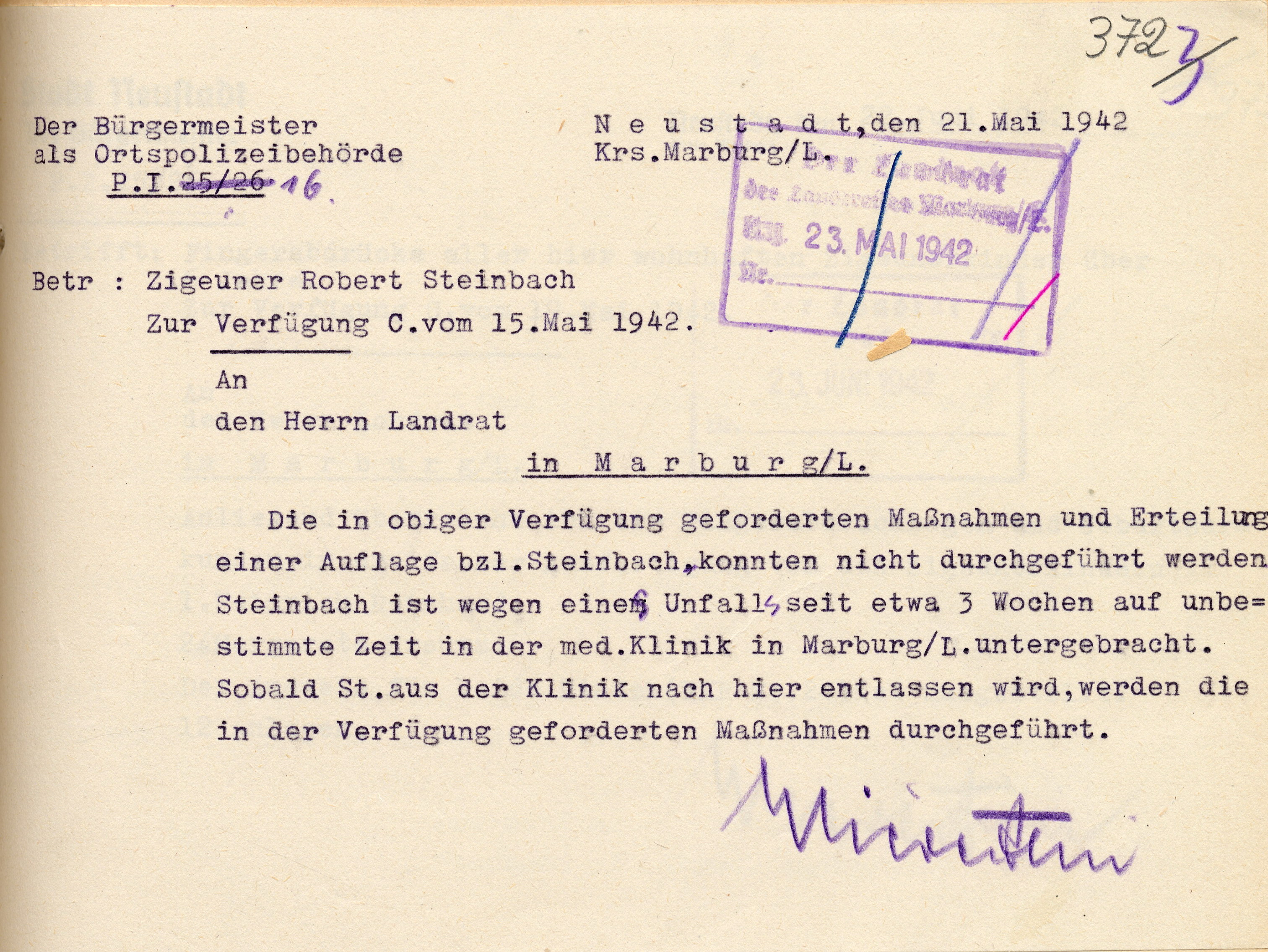 Briefwechsel zwischen dem Bürgermeister von Neustadt und dem Landrat von Marburg über die verzörgerte Durchführung der Erfassung eines Sintos, 21. Mai bis 30. Juni 1942