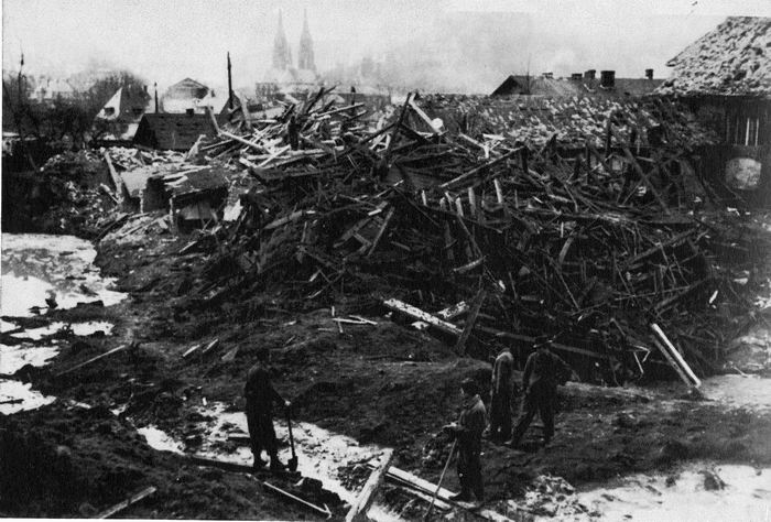 Fotos: Der zerstörte Marburger Hauptbahnhof nach dem Luftangriff vom 22. Februar 1945