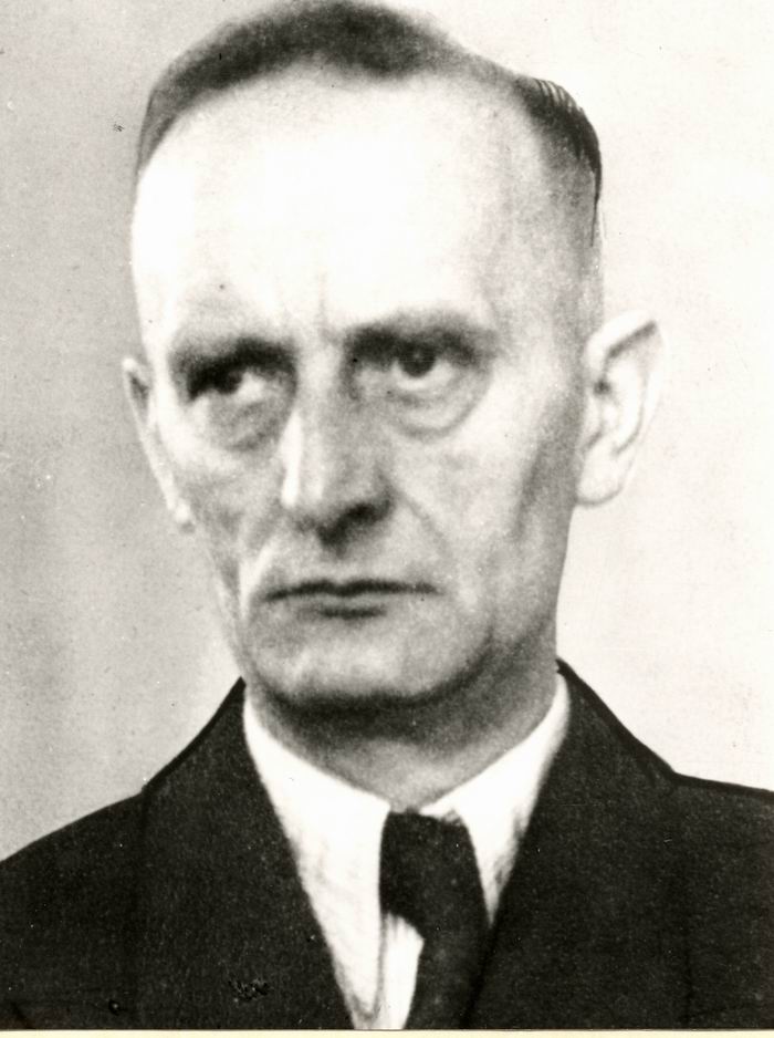 Foto: Minister für Arbeit und Wohlfahrt Oskar Müller