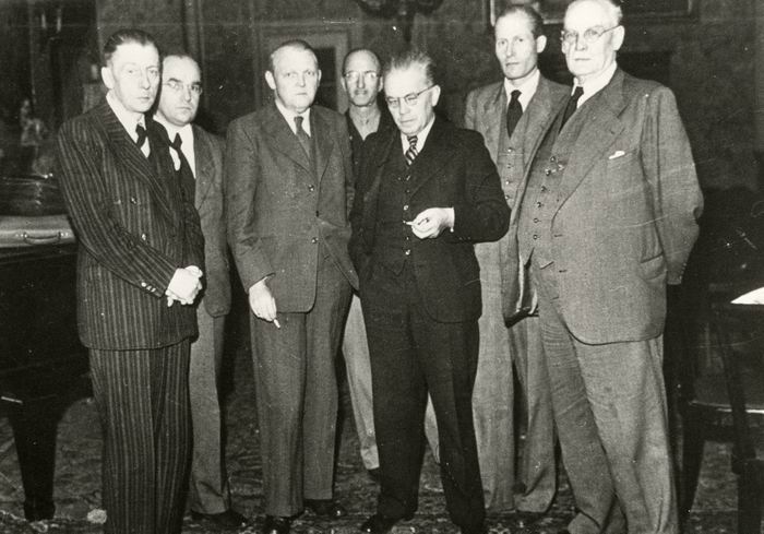 Foto: Wirtschaftsgespräche der amerikanischen  und britischen Zone in Frankfurt a.M. am 11. September 1946