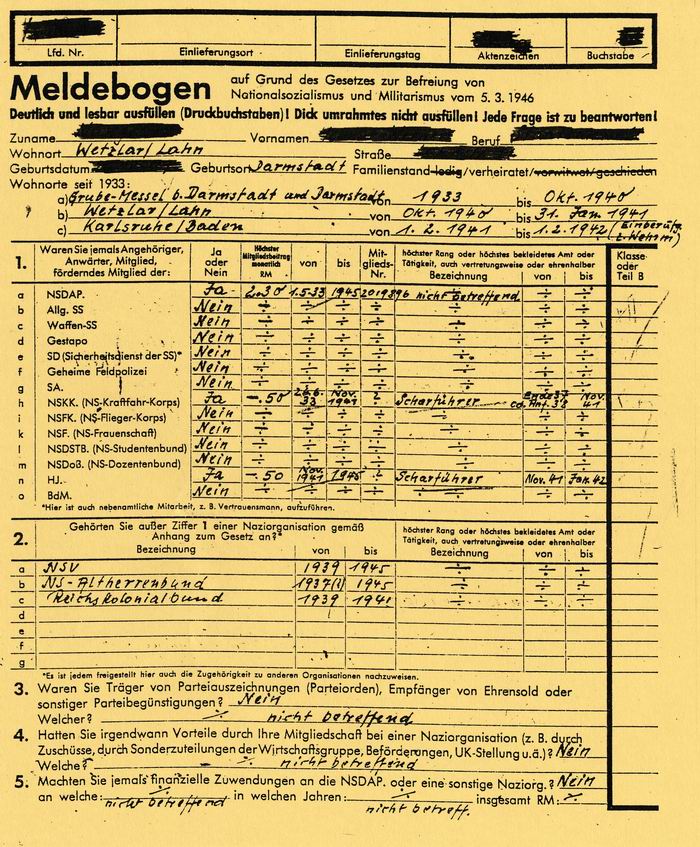 Fragebogen: Entnazifizierungsfragebogen