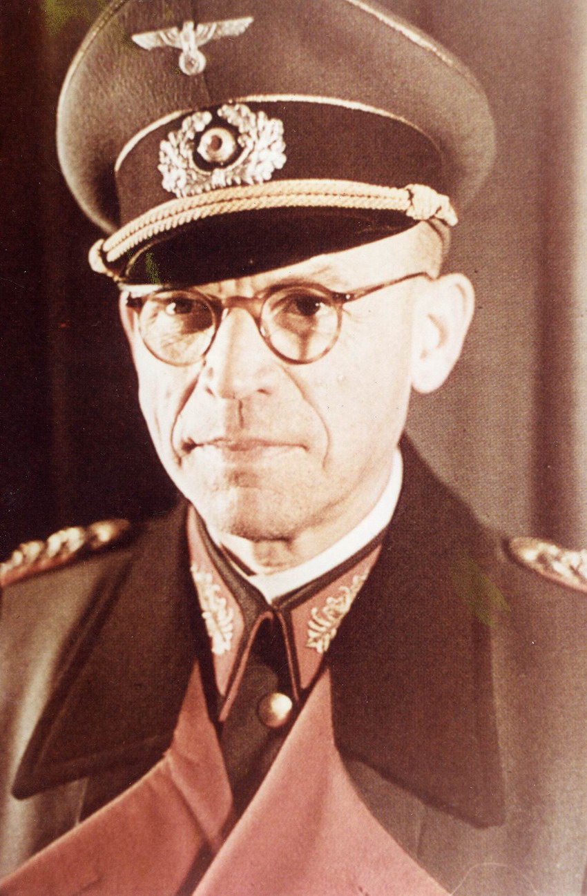 Porträts von General Erich Fellgiebel