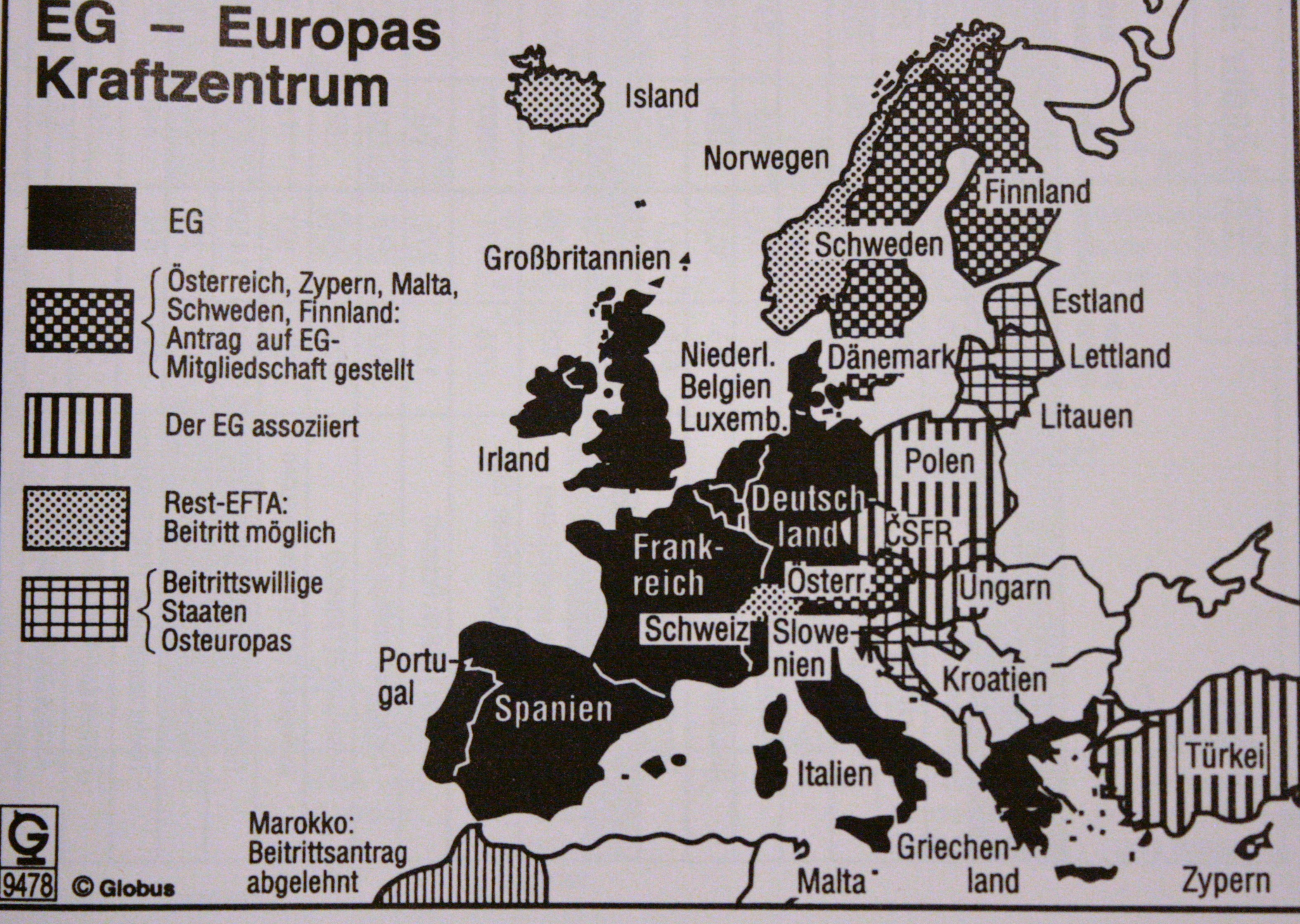 Der EG-Gipfel in Luxemburg am 2./3. Dezember 1985: Die in Luxemburg beschlossene institutionelle Reform der Gemeinschaft bildete die Grundlage der "Einheitlichen Europäischen Akte", die am 17./18. Februar1986 von den Außenministern der EG unterzeichnet wu
